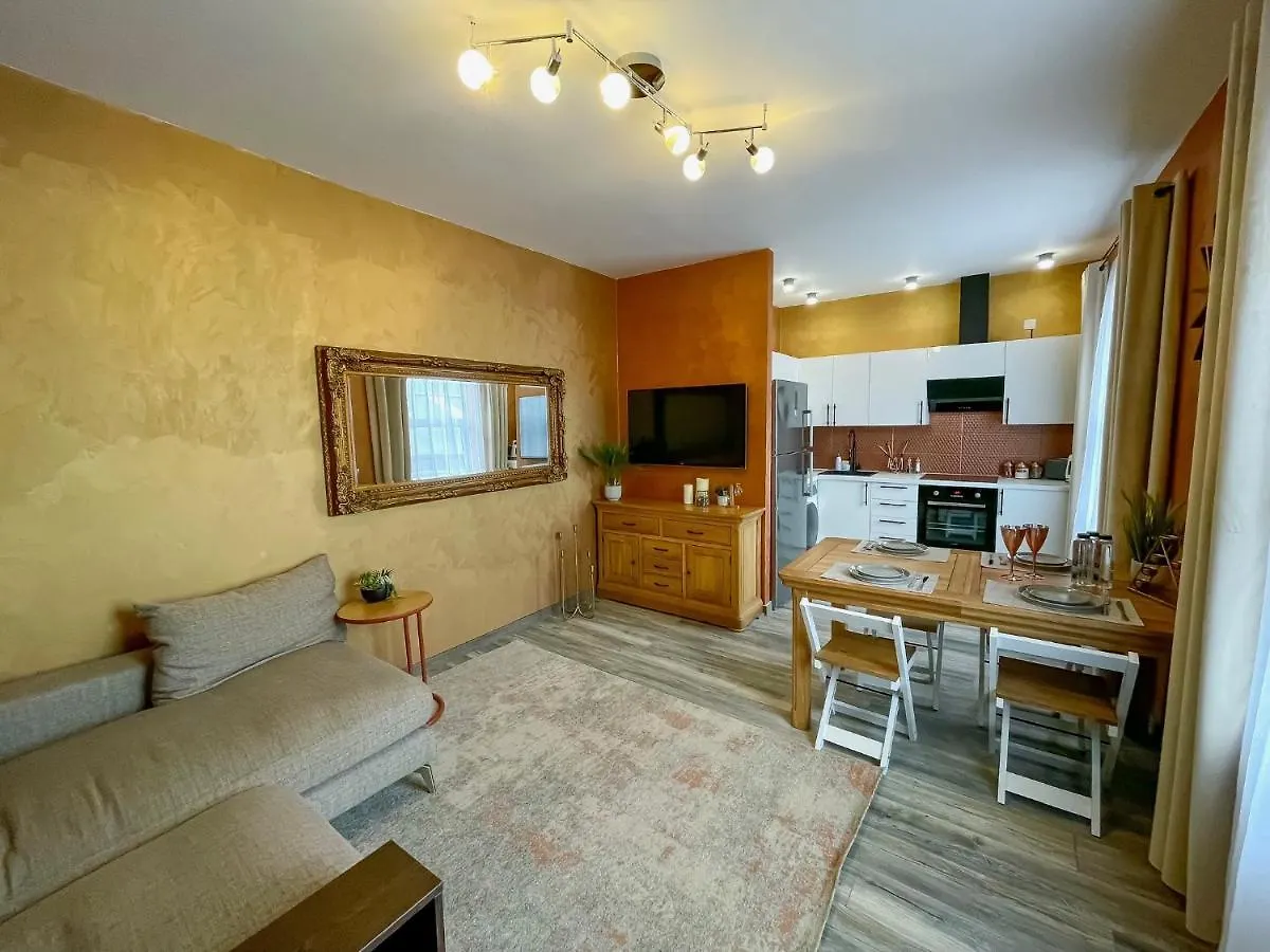 The Plant Apartment Doncaster